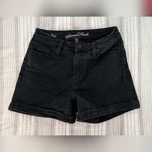 Universal thread High Waisted black denim shorts 4/27